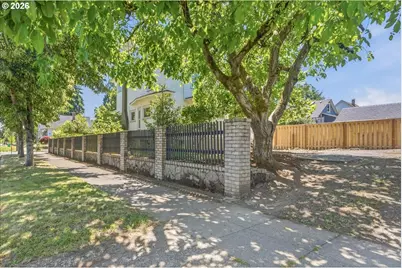 5731 NE 10th Ave, Portland, OR 97211 - Photo 40