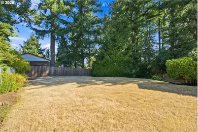 3349 SW Luradel St, Portland, OR 97219 - Photo 40