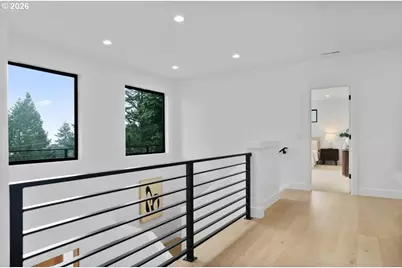 3215 SW Sherwood Pl, Portland, OR 97201 - Photo 30