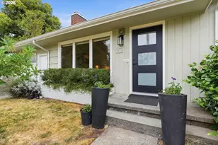 3922 SE 70th Ave, Portland, OR 97206 - Photo 4