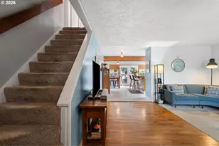 705 NW 41st St, Vancouver, WA 98660 - Photo 4