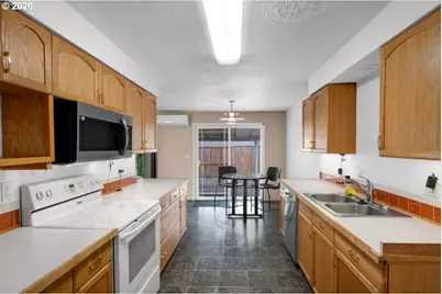 2301 Compton St, Eugene, OR 97404 - Photo 14