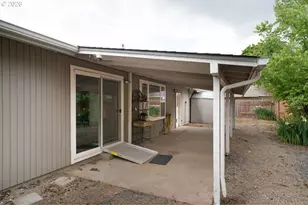 2301 Compton St, Eugene, OR 97404 - Photo 30