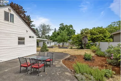 3734 SE 132nd Ave, Portland, OR 97236 - Photo 28