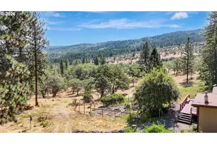 2520 Carroll Rd, Mosier, OR 97040 - Photo 38