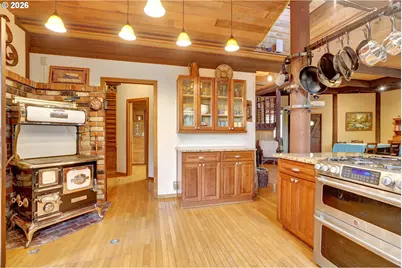 2520 Carroll Rd, Mosier, OR 97040 - Photo 12