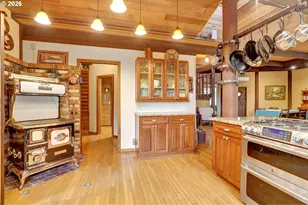 2520 Carroll Rd, Mosier, OR 97040 - Photo 12