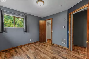 334 Roake Ave, Castle Rock, WA 98611 - Photo 16