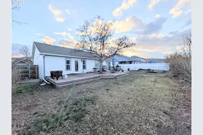 2407 E O Ave, La Grande, OR 97850 - Photo 20