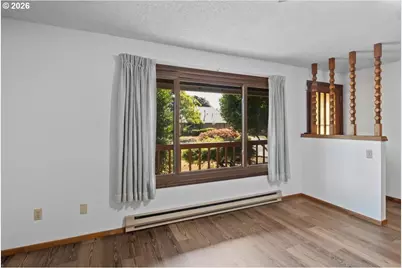 4065 47th Ave NE, Salem, OR 97305 - Photo 12