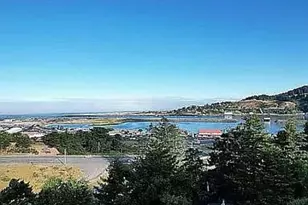 94287 June St, Gold Beach, OR 97444 - Photo 2