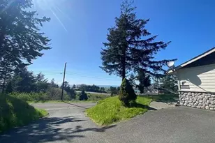 94287 June St, Gold Beach, OR 97444 - Photo 8