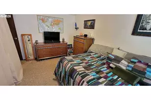 94287 June St, Gold Beach, OR 97444 - Photo 12