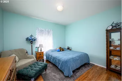 1745 Rifle Range Rd, Roseburg, OR 97470 - Photo 14