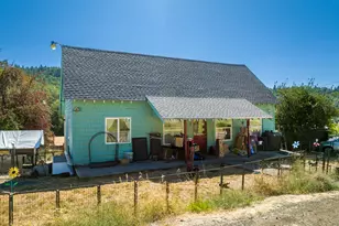 1745 Rifle Range Rd, Roseburg, OR 97470 - Photo 16