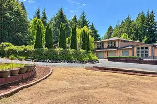 371 SW Newton Dr, Waldport, OR 97394 - Photo 4