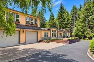371 SW Newton Dr, Waldport, OR 97394 - Photo 8