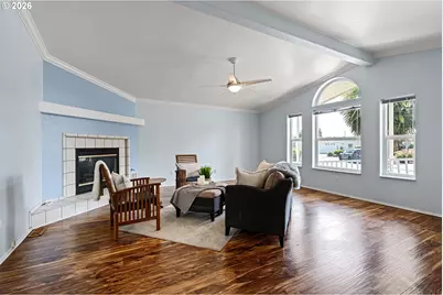 1841 Sunset Way, Eugene, OR 97402 - Photo 10