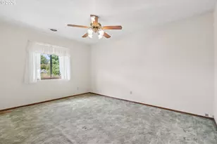 101 7th St, Dayton, OR 97114 - Photo 24