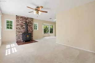 101 7th St, Dayton, OR 97114 - Photo 4