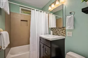 8909 N Drummond Ave, Portland, OR 97217 - Photo 18