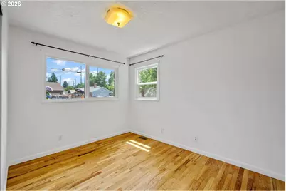 8909 N Drummond Ave, Portland, OR 97217 - Photo 16