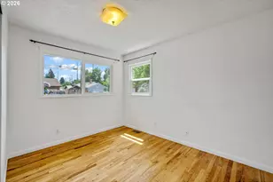 8909 N Drummond Ave, Portland, OR 97217 - Photo 16