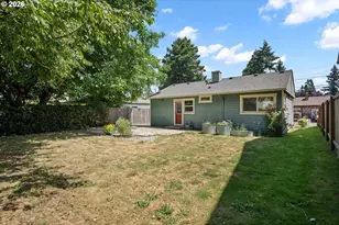 8909 N Drummond Ave, Portland, OR 97217 - Photo 22