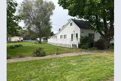2912 N 1st St, La Grande, OR 97850 - Photo 1