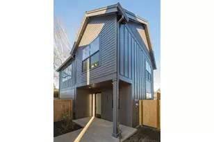 5073 NE 37th Ave, Portland, OR 97211 - Photo 2