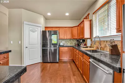 33753 NE Hart Ct, Scappoose, OR 97056 - Photo 8