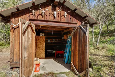 2215 Pine Oak Rd, Mosier, OR 97040 - Photo 32