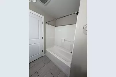 706 NE 126th St, Vancouver, WA 98685 - Photo 26