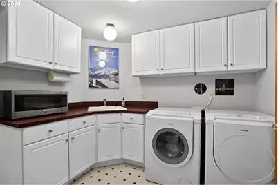 12944 SE Ridgecrest Rd, Happy Valley, OR 97086 - Photo 32