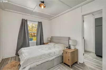 581 Highland Ave, Salem, OR 97301 - Photo 24