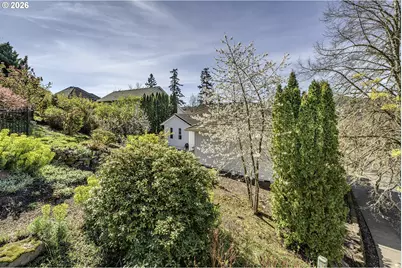 16408 SW Timberland Dr, Beaverton, OR 97007 - Photo 36