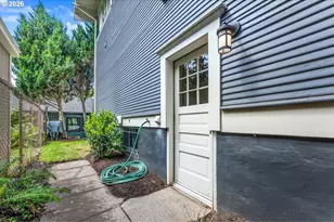 2508 NE Tillamook St, Portland, OR 97212 - Photo 46