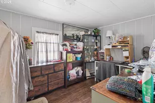 844 NE Johnson St, Myrtle Creek, OR 97457 - Photo 12