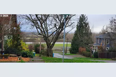 101 Ash St, Ridgefield, WA 98642 - Photo 16