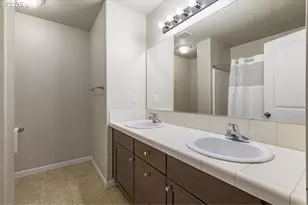 2529 N Roger Smith Dr, Newberg, OR 97132 - Photo 34