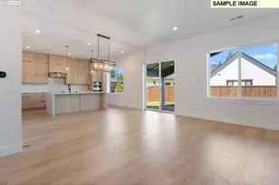 5078 N Benton Dr, Camas, WA 98607 - Photo 4