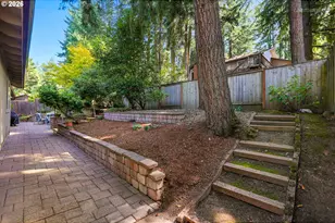 1590 Woodland Terrace, Lake Oswego, OR 97034 - Photo 38