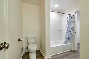 408 Clara Ct, Salem, OR 97301 - Photo 18