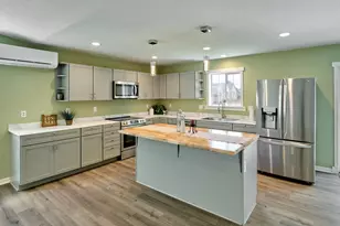 408 Clara Ct, Salem, OR 97301 - Photo 6