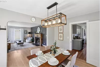 8046 SW Capitol Hill Rd, Portland, OR 97219 - Photo 10