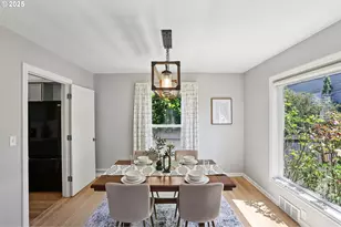 8046 SW Capitol Hill Rd, Portland, OR 97219 - Photo 8