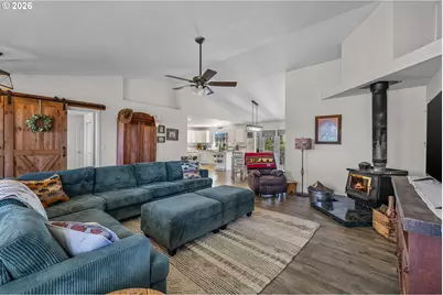 [Address not provided], Mount Vernon, OR 97865 - Photo 8