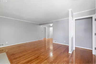 7506 SE Main St, Portland, OR 97215 - Photo 8