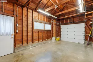 7506 SE Main St, Portland, OR 97215 - Photo 30