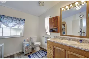 1805 NE 94th St, Vancouver, WA 98665 - Photo 16